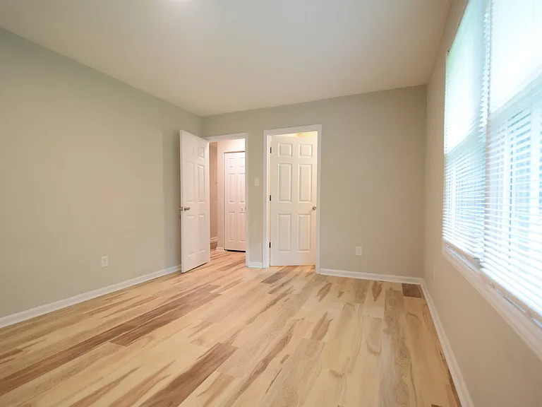 4408 Chesterbrook Dr — Photo 15