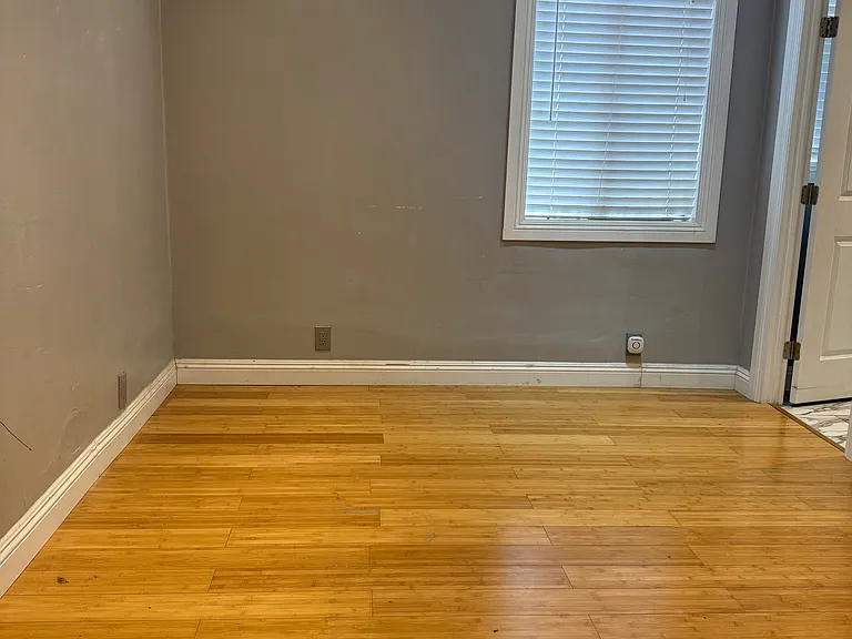 1324 N Serrano Ave #1324 — Photo 13