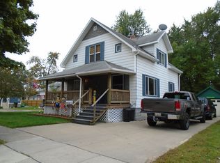 206 E Carpenter St, Midland, MI 48640