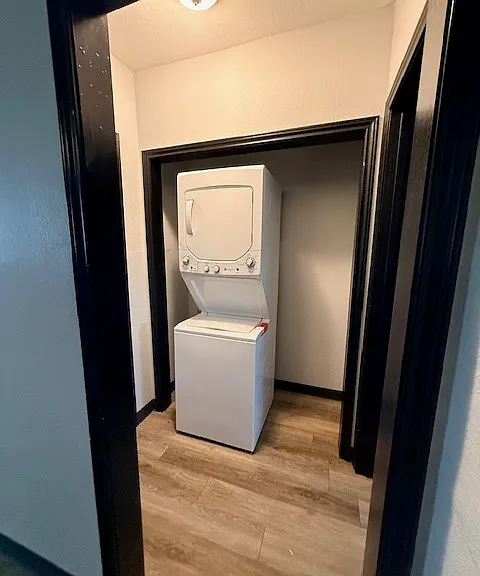 7210 Dahlia St — Photo 118
