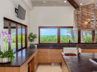 376 Dune Cir, Kailua, HI 96734