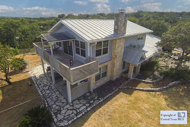 1st image of 104 Canyon Dr