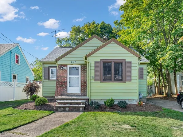 507 W 30th St N, Lorain, OH 44055