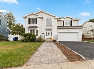 450 Bailey Ave, Union, NJ 07083