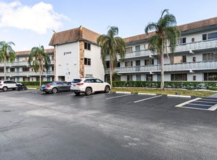 2000 Springdale Blvd APT 209, Palm Springs, FL 33461