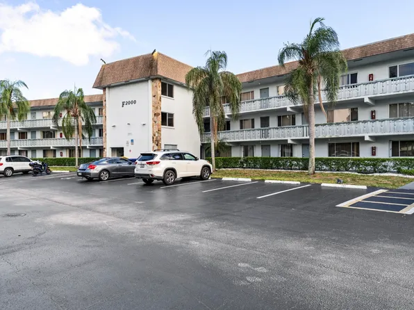 2000 Springdale Boulevard #209, Palm Springs, FL 33461