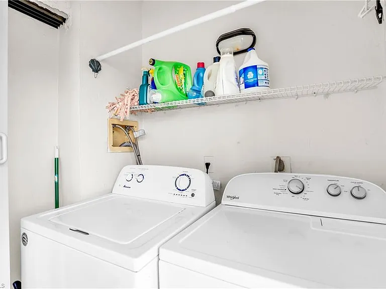 4640 Chantelle Dr #N204 — Photo 21