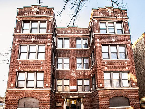 3rd image of 1614 E 69th St #1N