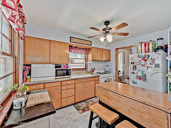5th image of 211 N Elroy Ave