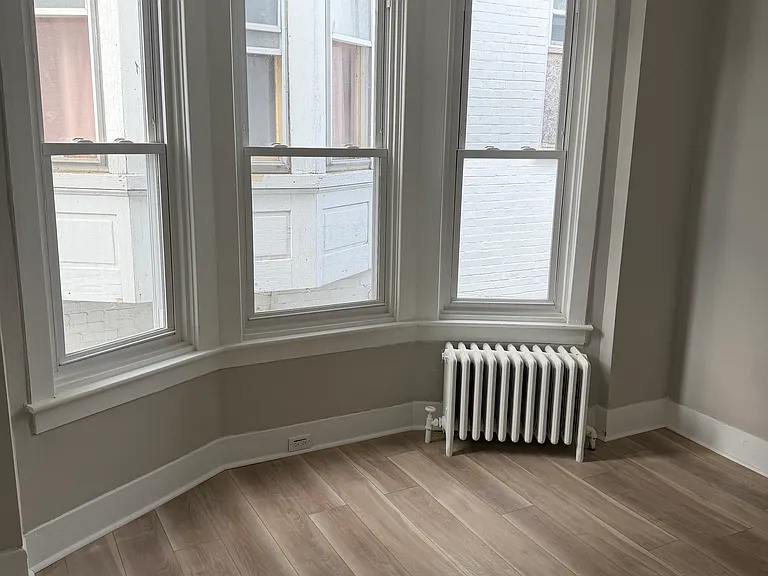 929 McKnight St — Photo 12