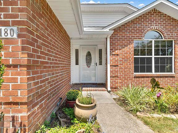 2nd image of 3180 Leesburg Sq