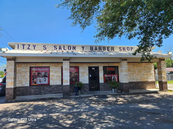 410 Rosamond St #A, Houston, TX 77076