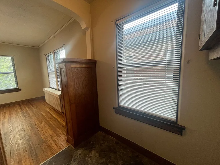 995 Grand Ave — Photo 31