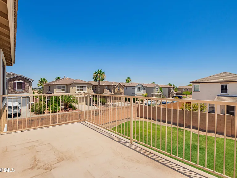 18103 W Smokey Dr — Photo 27