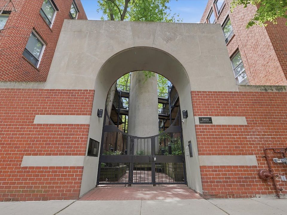 1st image of 5400 S Hyde Park Blvd APT 1C