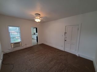 1221 Iowa St #3, Cedar Falls, IA 50613