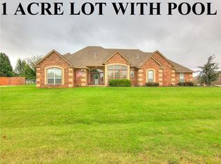 10100 SW 30th St, Yukon, OK 73099