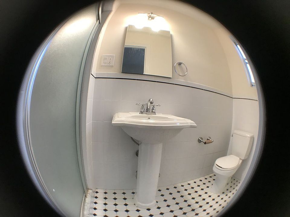 1st image of 40 Shore Blvd APT 4H