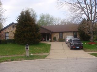 10862 Queensbury Ct, Carmel, IN 46033