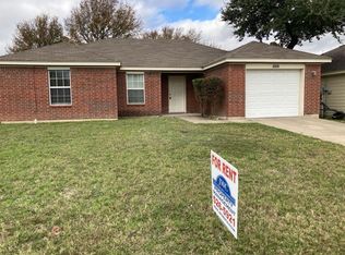 1010 Muelhause St, Belton, TX 76513