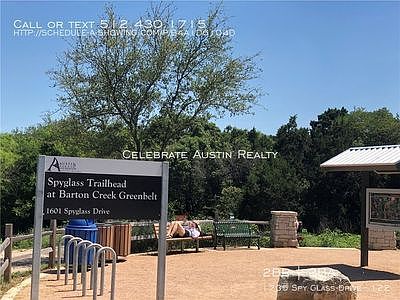 Entrance to Barton Creek trail