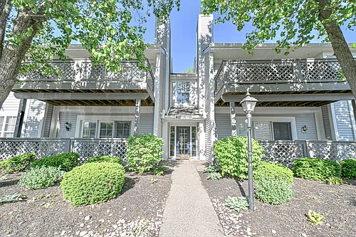 3021 Stratford Ct #1 Photo 1