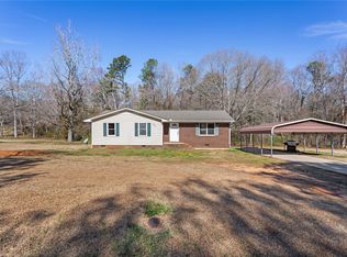 163 Chastain Rd, Central, SC 29630