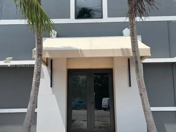 7128 Indian Creek Dr #9, Miami Beach, FL 33141