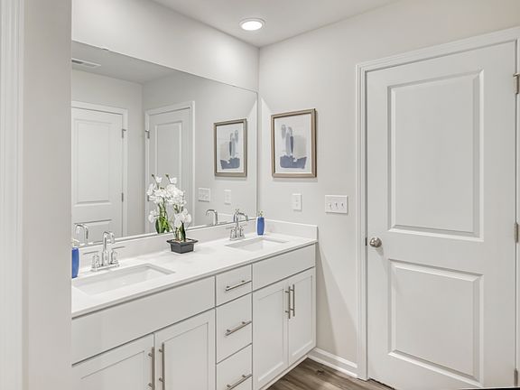 The Lennon floorplan as modeled at Oak Manor in Garner, NC.