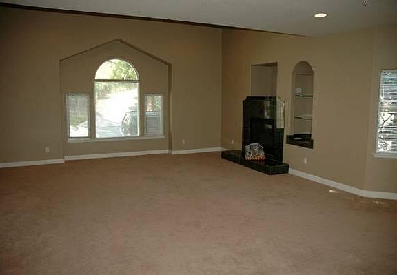 Front of Living Room /Gas Fireplace