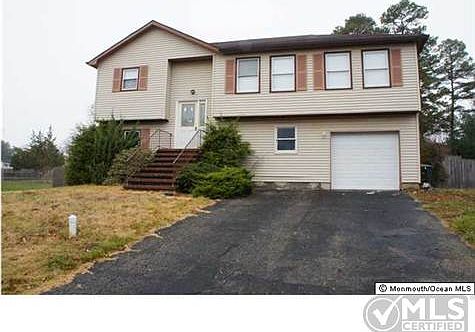 1st image of 136 Colonial Dr