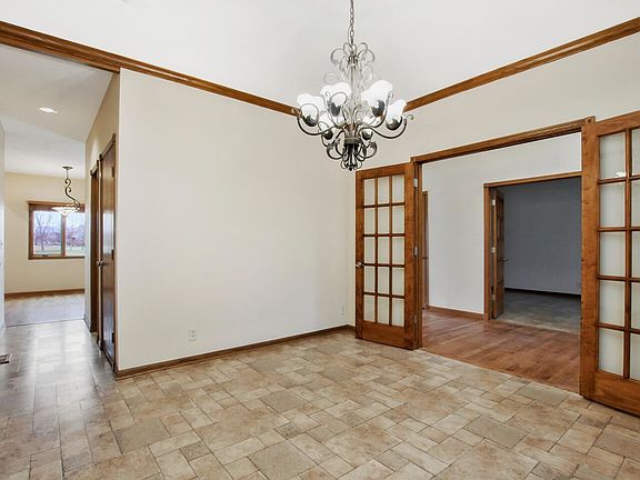 3rd image of 7406 E Cedaridge Cir