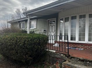 6110 Talles Rd, Baltimore, MD 21207