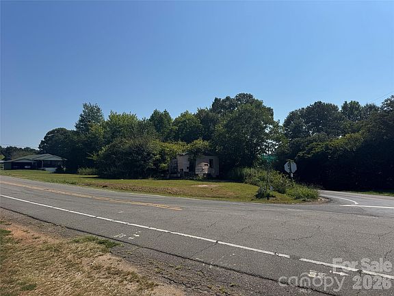 2nd image of 1558 Buffalo Shoals Rd