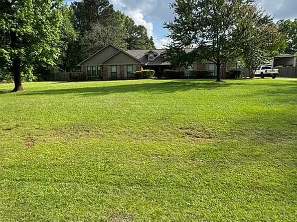 53 Dunham Dr, Texarkana, TX 75503