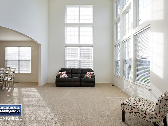 Living Room / Dining Room