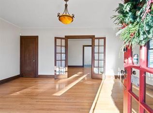 2565 NW Raleigh St, Portland, OR 97210