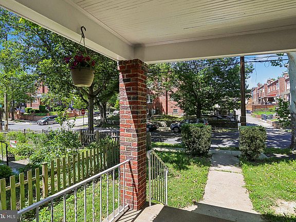 3rd image of 6105 5th St NW