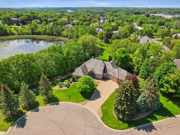 12905 44th Ave N, Plymouth, MN 55442