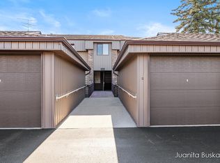 2935 Byron Center Ave SW APT F, Wyoming, MI 49519
