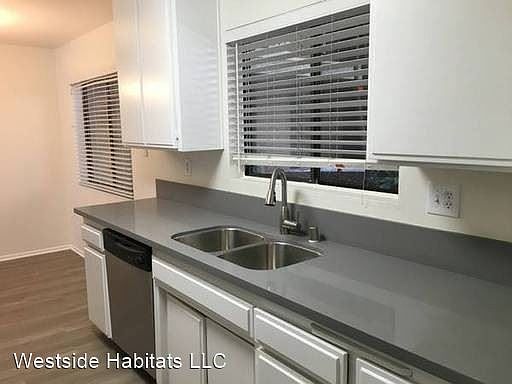 1st image of 1222 Amherst Ave APT 101