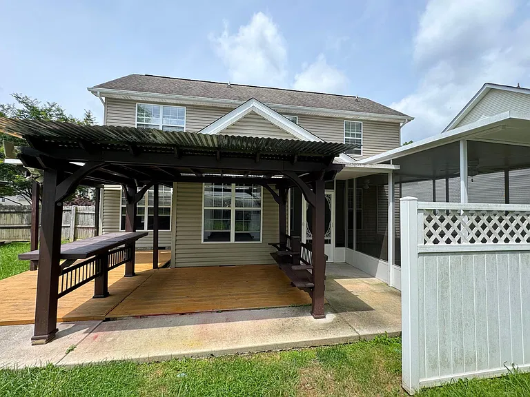 802 Station View Rd — Photo 28