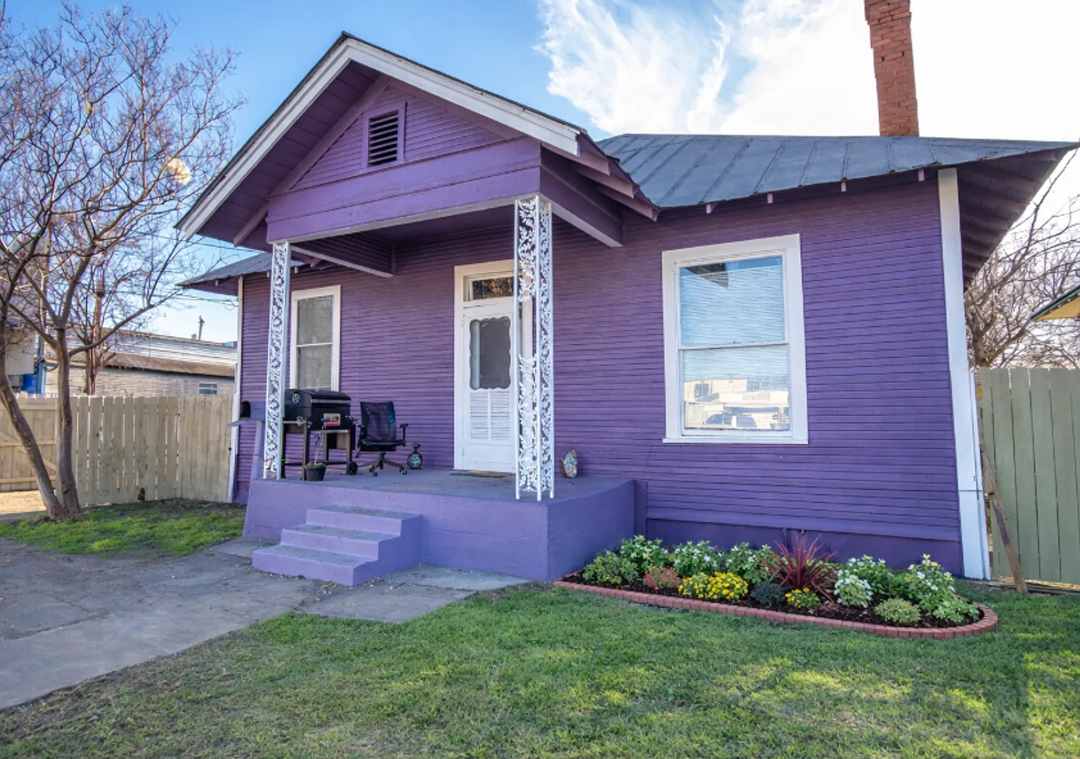 4115 S Presa — Photo 1