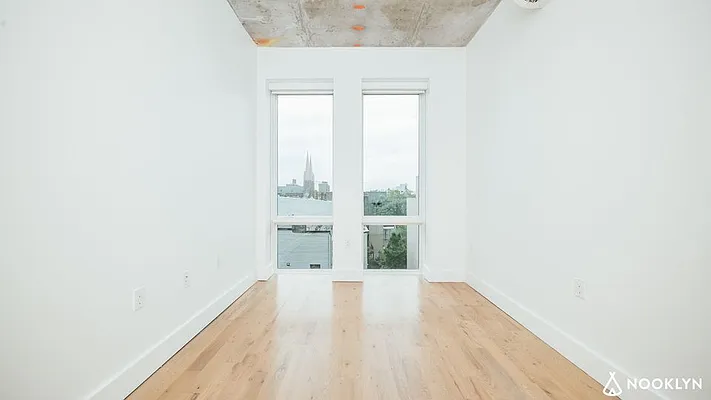 Rented by Nooklyn NYC LLC | media 47