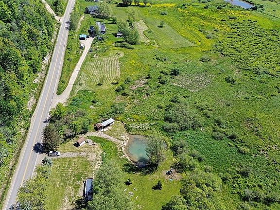 5th image of 4100 Five Mile Rd