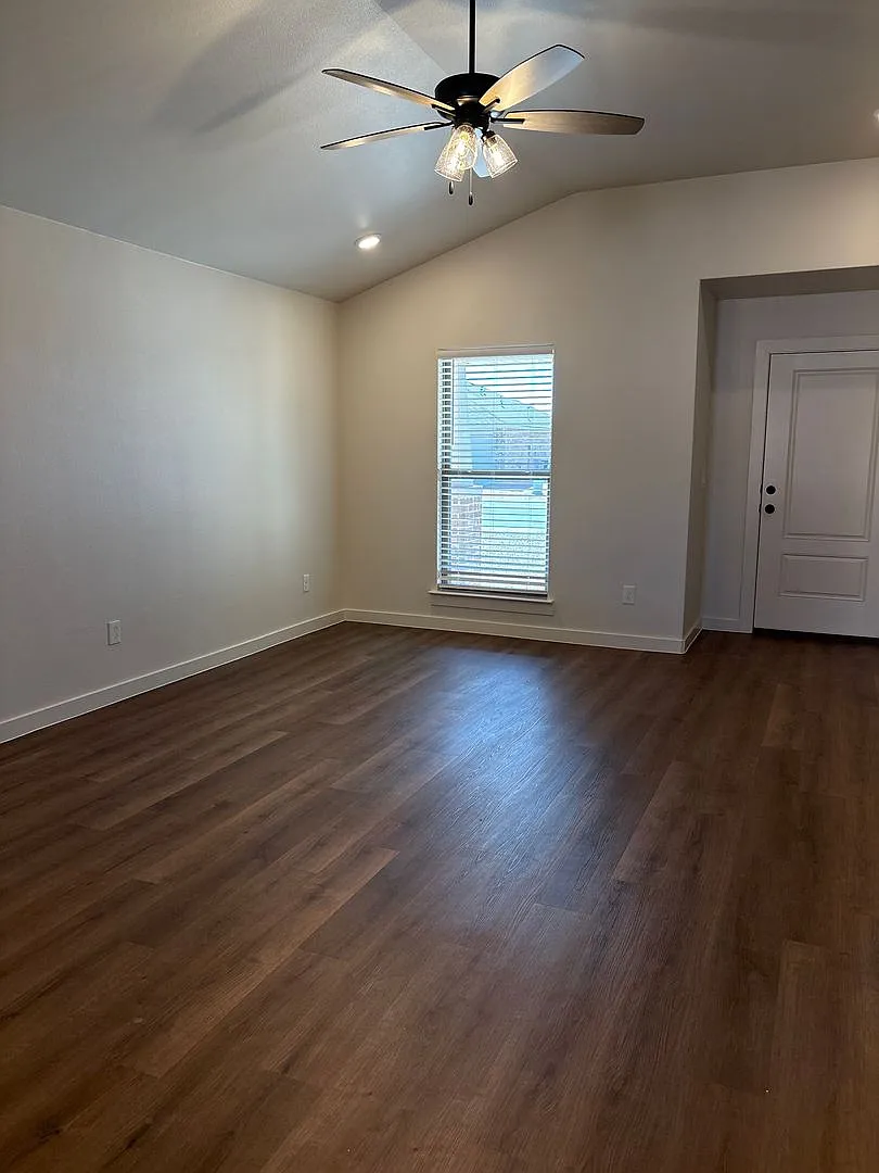 $999 First Month's Rent Special! — Photo 3