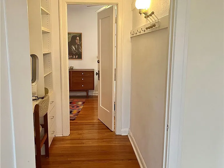 3429 Descanso Dr — Photo 24