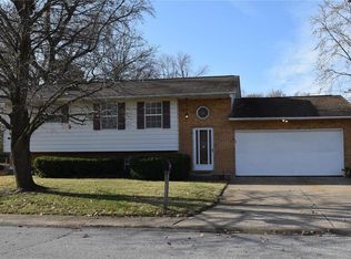 2006 Maple Tree Ln, Cahokia, IL 62206