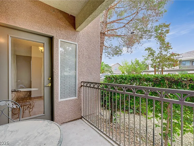9050 W Warm Springs Rd #1113 — Photo 2