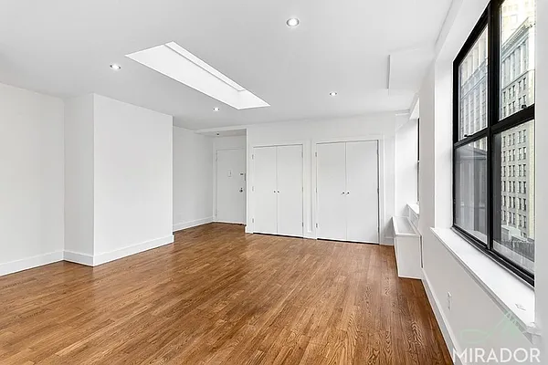 Rented by Mirador Real Estate | media 15